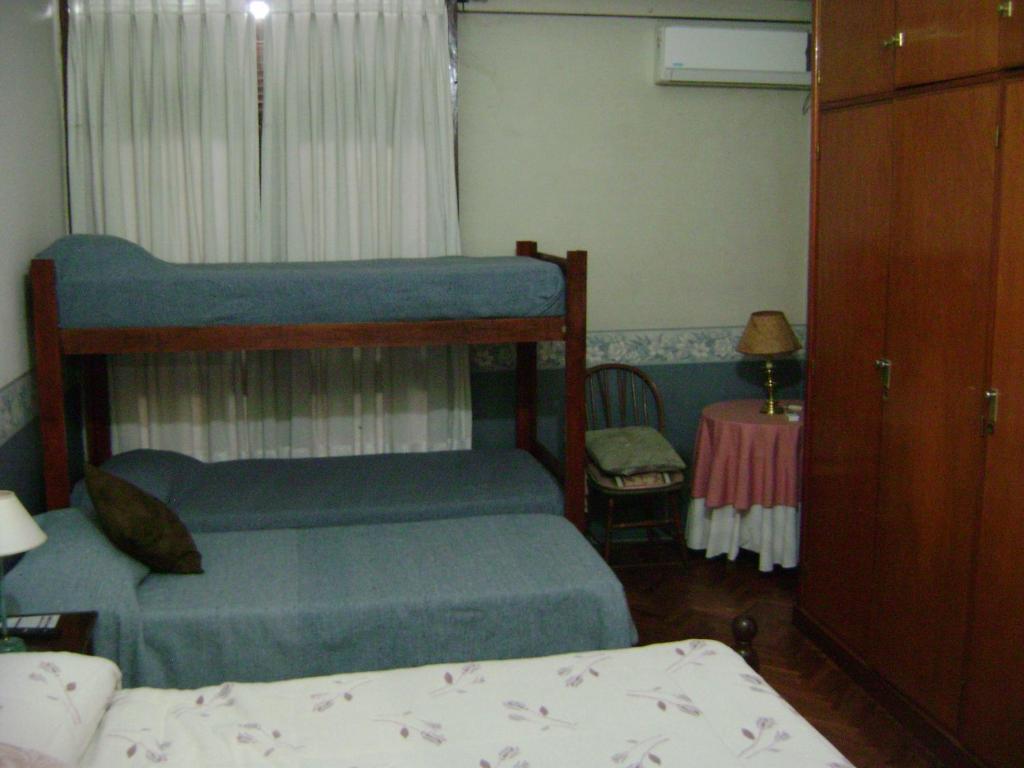 Los Reyes Inn *